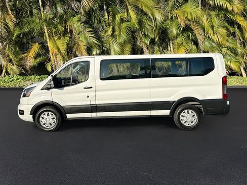 Used 2023 Ford Transit 350 XLT image 8