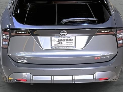 New 2026 Nissan Kicks SR w/ Illumination Package image 11