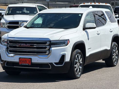 Used 2022 GMC Acadia SLE FWD image 9
