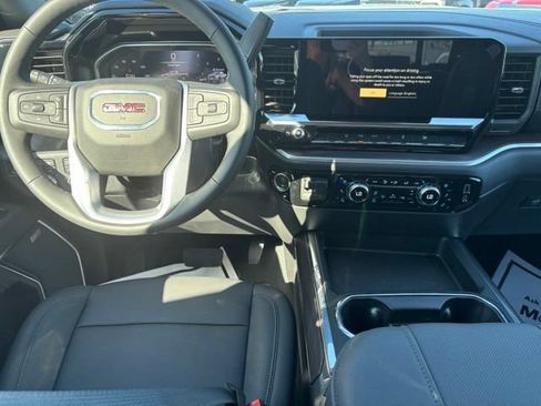 New 2026 GMC Sierra 2500 SLT w/ SLT Premium Package AWD/4WD image 19