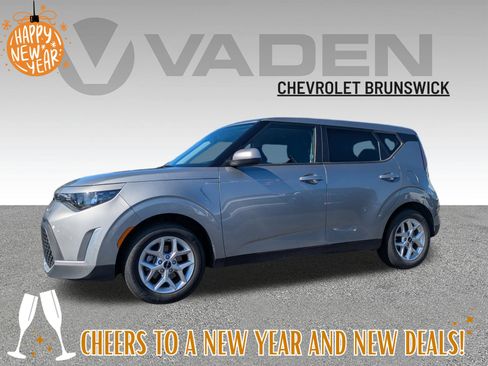 Used 2023 Kia Soul LX w/ Option Group 015 image 1