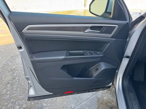 Used 2018 Volkswagen Atlas SEL image 9