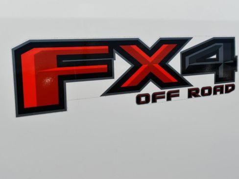 Used 2019 Ford F250 XL w/ STX Appearance Package AWD/4WD image 46