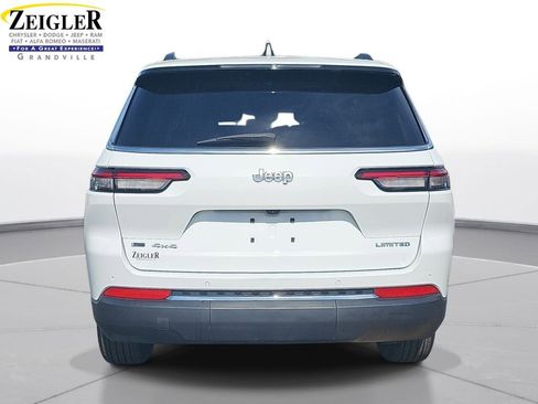 Certified 2023 Jeep Grand Cherokee L Limited w/ Luxury Tech Group II AWD/4WD image 6