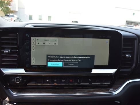 Used 2024 Chevrolet Silverado 1500 LT w/ Z71 Off-Road Package image 18