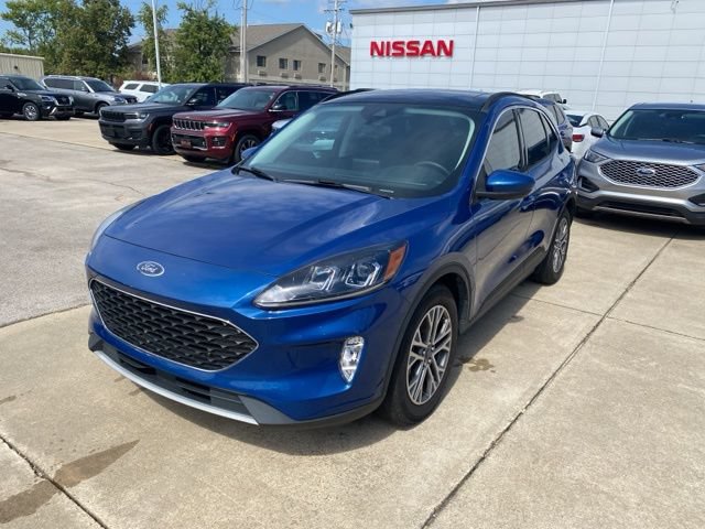 Used 2022 Ford Escape SEL w/ Technology Package FWD image 2