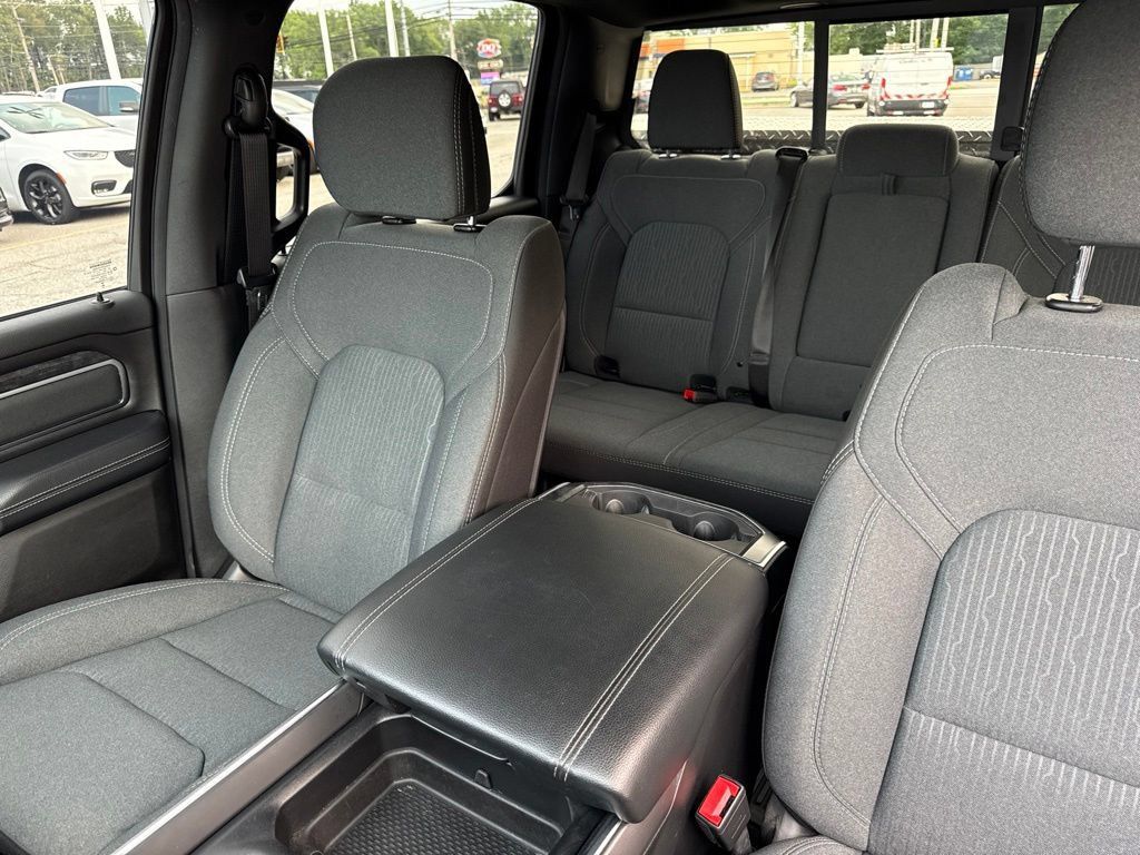 Used 2024 RAM 1500 Big Horn AWD/4WD image 50