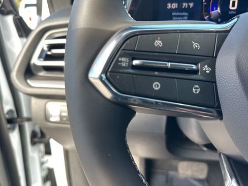 New 2026 Chevrolet Traverse LT w/ Enhanced Driving Package image 21