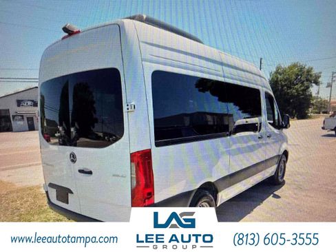 Used 2024 Mercedes-Benz Sprinter 2500 image 2