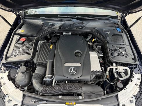 Used 2015 Mercedes-Benz C 300 Sedan image 7