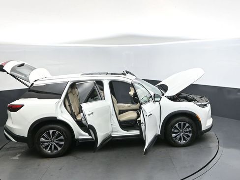 Certified 2023 INFINITI QX60 Pure image 51