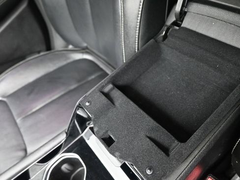 New 2025 Jeep Gladiator Sport image 4