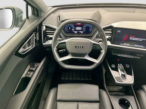Certified 2024 Audi Q4 e-tron Premium AWD/4WD image 10