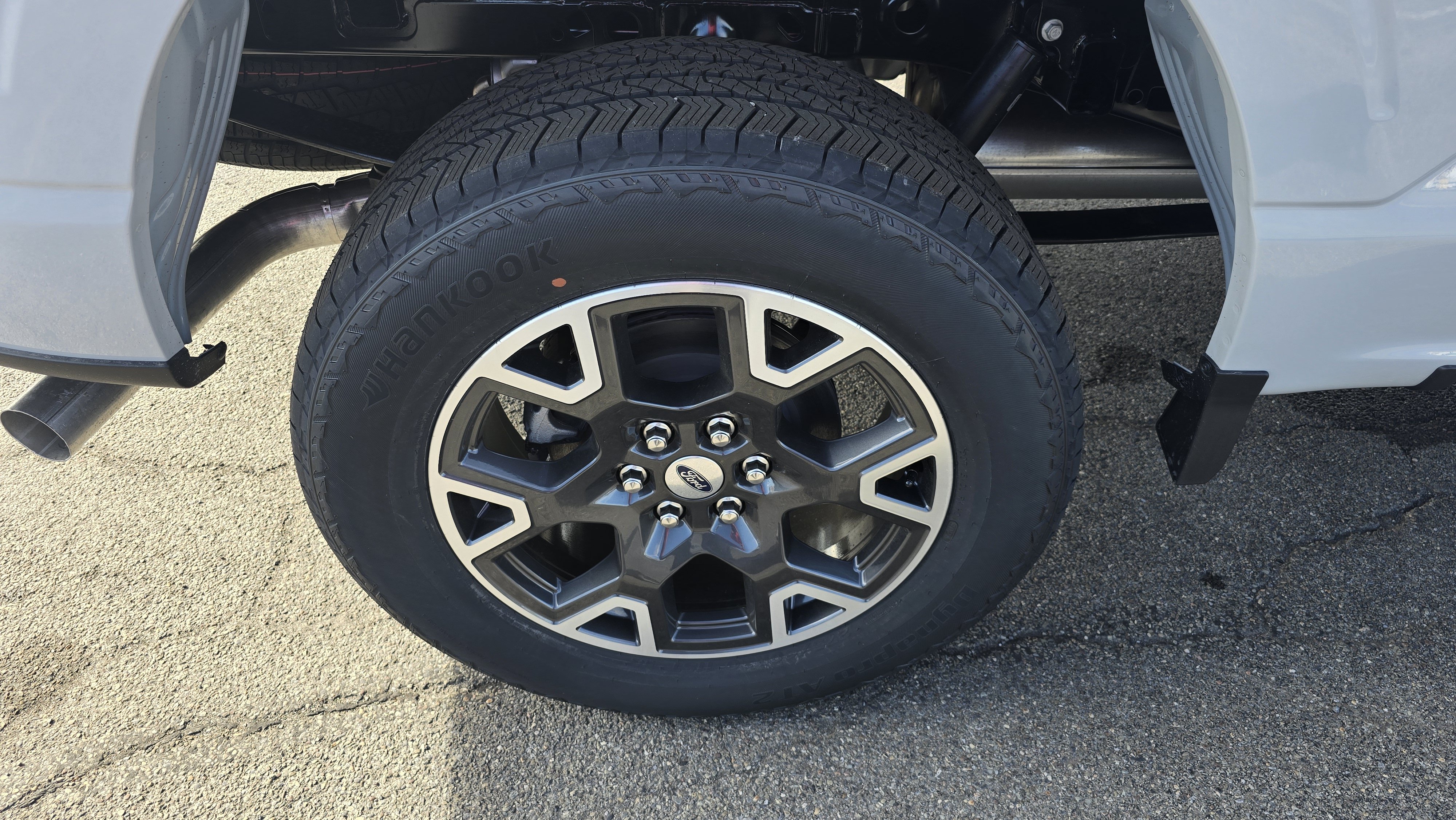 Used 2024 Ford F150 STX AWD/4WD image 7