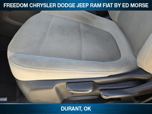 Used 2022 Chevrolet Traverse LS w/ LPO, Roadside Safety Package FWD image 18