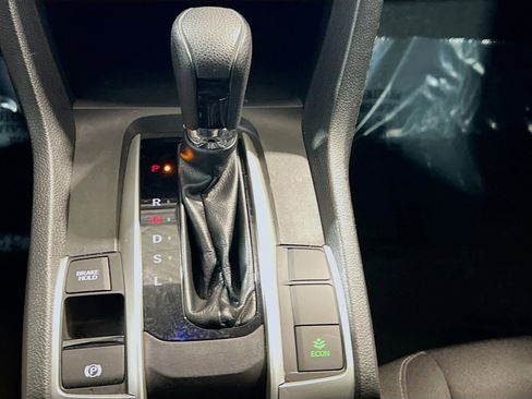 Used 2018 Honda Civic LX image 9