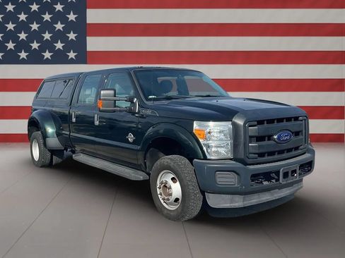 Used 2015 Ford F350 XL w/ Power Equipment Group AWD/4WD image 3