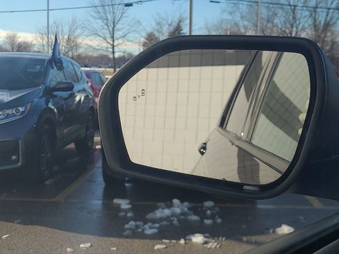 Used 2023 Ford Explorer XLT w/ Equipment Group 202A image 20