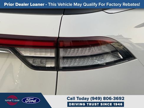 Certified 2023 Lincoln Aviator 2WD image 9