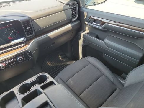 Used 2024 GMC Sierra 1500 Elevation AWD/4WD image 17
