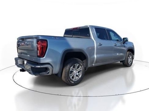 New 2026 GMC Sierra 1500 SLE w/ X31 Off-Road Package image 3