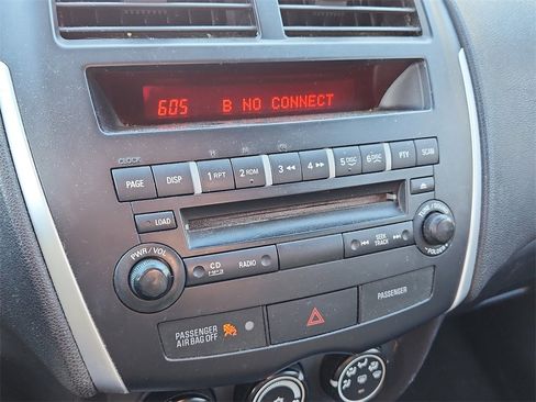 Used 2011 Mitsubishi Outlander Sport ES image 25