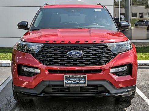 Certified 2023 Ford Explorer ST-Line w/ Class IV Trailer Tow Package AWD/4WD image 4