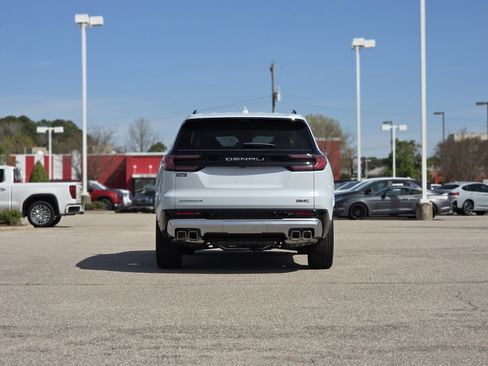 New 2026 GMC Acadia Denali image 6