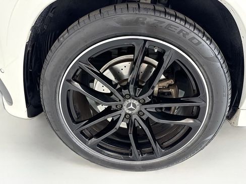 Used 2024 Mercedes-Benz GLS 450 4MATIC image 30