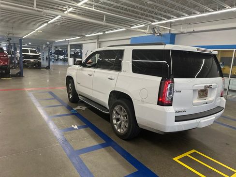 Used 2019 GMC Yukon SLT w/ Open Road Package AWD/4WD image 6
