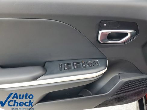 Used 2025 Kia K4 GT-Line FWD image 21