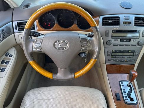 Used 2006 Lexus ES 330 image 26