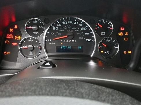 Used 2024 Chevrolet Express 3500 LS RWD image 24
