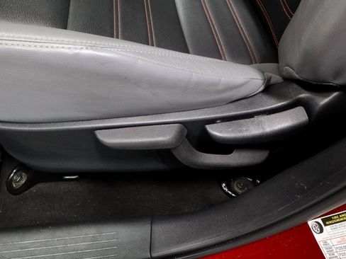 Certified 2023 Nissan Kicks SR w/ SR Premium Package image 25