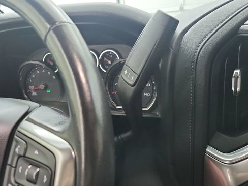 Used 2021 Chevrolet Silverado 1500 LT Trail Boss w/ Convenience Package II AWD/4WD image 30