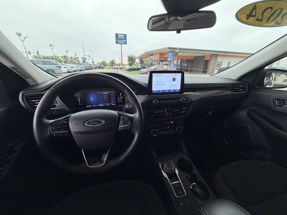 Used 2024 Ford Escape Active AWD/4WD image 11
