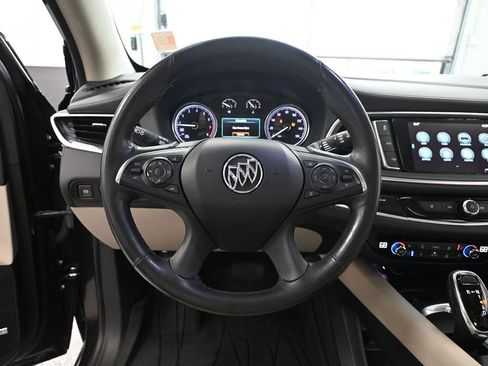 Used 2018 Buick Enclave Premium w/ Experience Buick Package AWD/4WD image 30