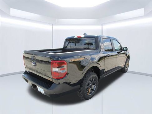 Used 2025 Ford Maverick Tremor AWD/4WD image 7