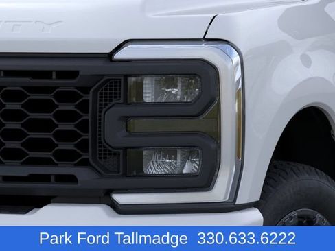 New 2025 Ford F350 XL w/ STX Appearance Package AWD/4WD image 18
