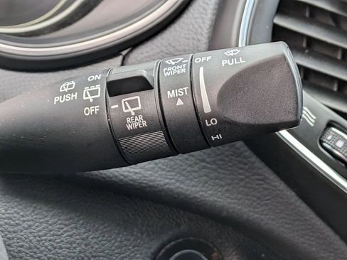 Used 2020 Jeep Cherokee Latitude Plus w/ Cold Weather Group image 19