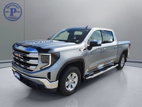 Used 2024 GMC Sierra 1500 SLE w/ LPO, GMC Protection Package AWD/4WD image 3