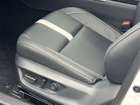 New 2026 Toyota Camry SE image 8