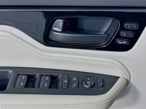 Used 2026 Honda Odyssey Touring image 24