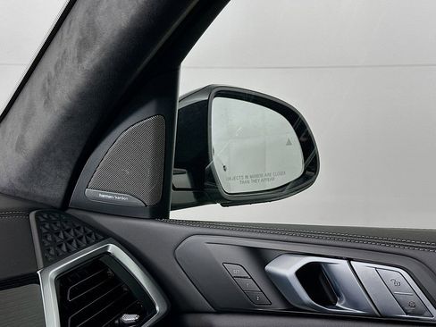 New 2026 BMW X7 xDrive40i w/ M Sport Package image 24