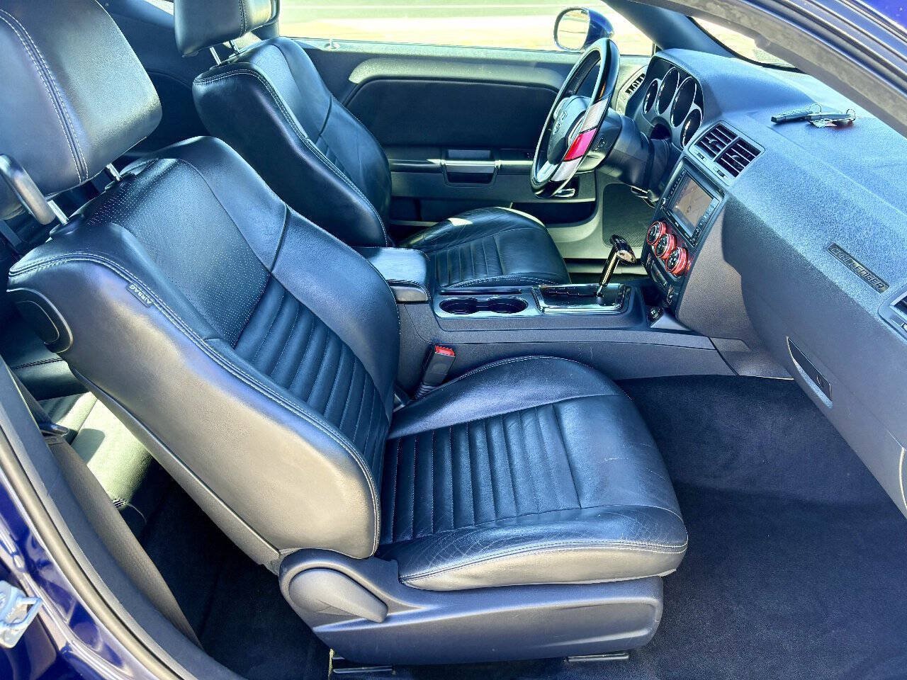 Used 2014 Dodge Challenger SXT Plus RWD image 19
