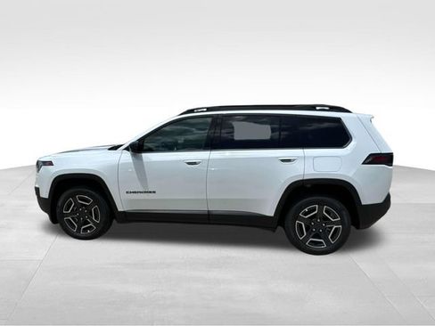 New 2026 Jeep Cherokee Laredo AWD/4WD image 5