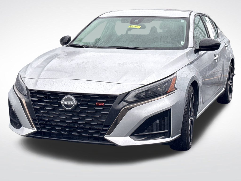 Used 2024 Nissan Altima 2.5 SR FWD image 6