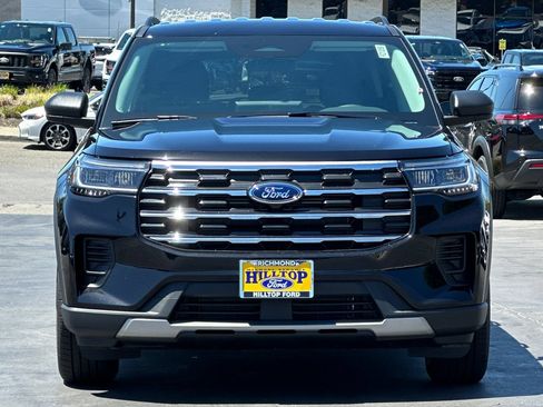 New 2026 Ford Explorer Active RWD image 9