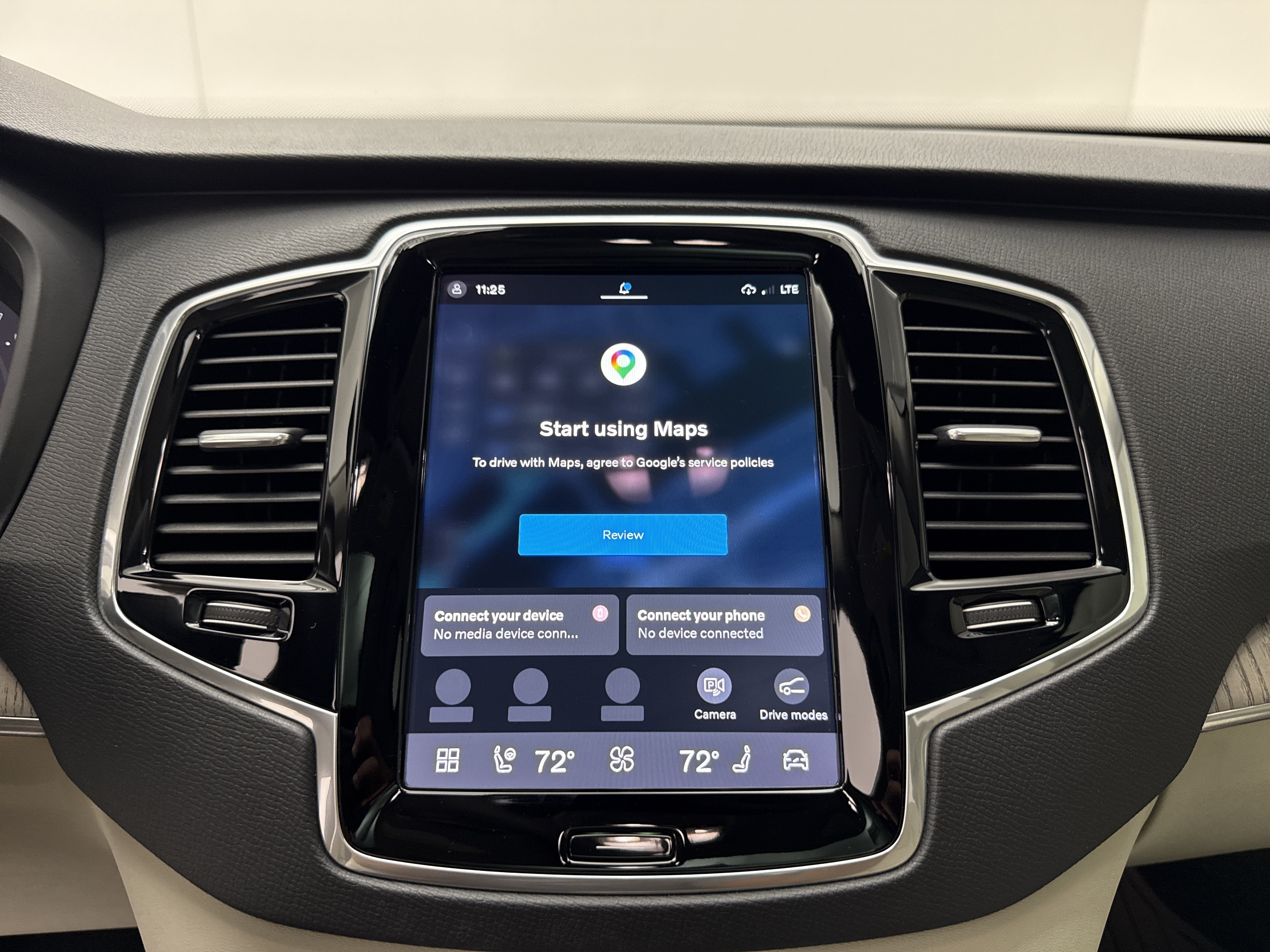 Certified 2024 Volvo XC90 B6 Plus w/ Protection Package Premier AWD/4WD image 18
