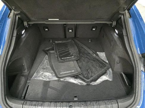 Used 2024 Porsche Taycan 4 Cross Turismo w/ Premium Package image 7